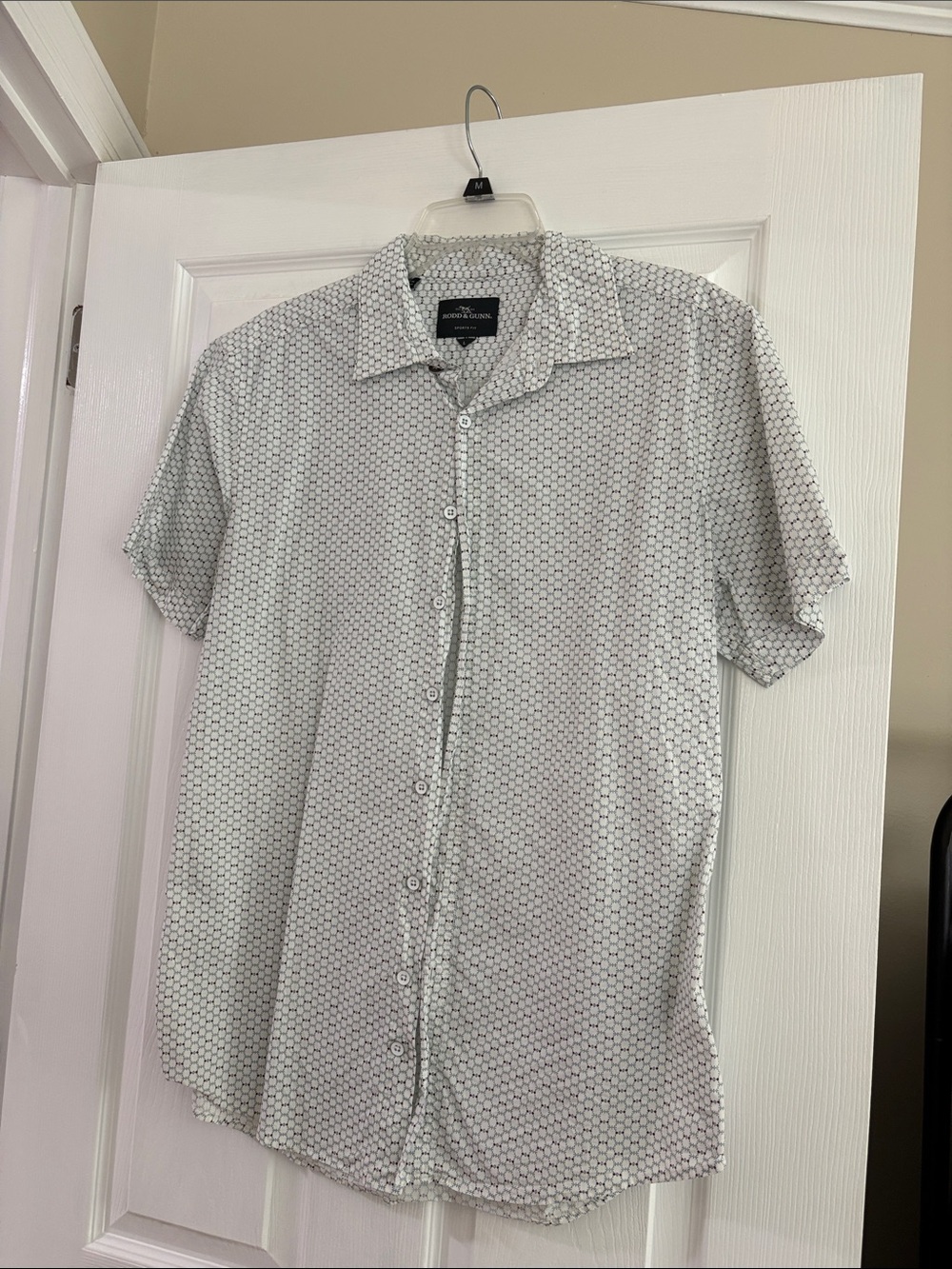 Rodd & Gunn White Short-Sleeve Button-Down Shirt with Micro Hex Print